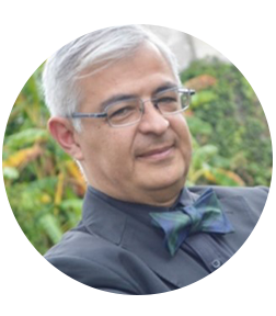 Mtro. Carlos E. Valero